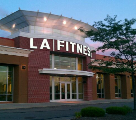 LA Fitness - Beavercreek, OH