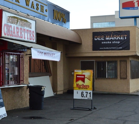 Dee Market - North Hollywood, CA