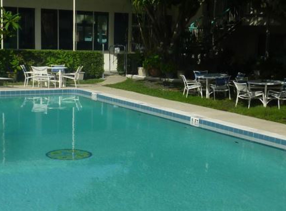 Malibu Resort Motel - North Redington Beach, FL