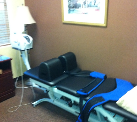 HealthSource Chiropractic of Cayce-West Columbia - West Columbia, SC