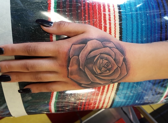 Avenue Tattoo - Santa Rosa, CA