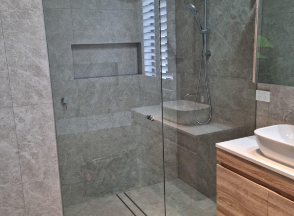 SAW Showerscreens