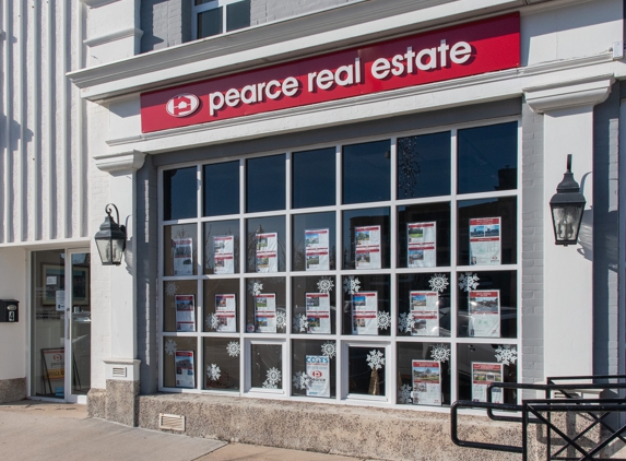 Pearce Real Estate - Wallingford, CT