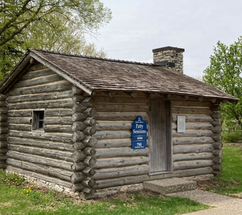 David and Patty Sessions Log Home - Nauvoo, IL