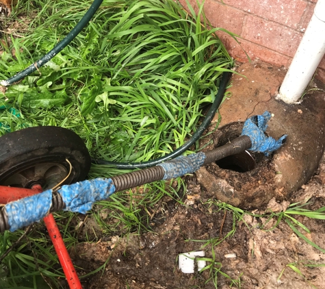 Flanagan's Plumbing Service - East Toowoomba, QLD. Our drain cleaning machine allows us to remove your blockages