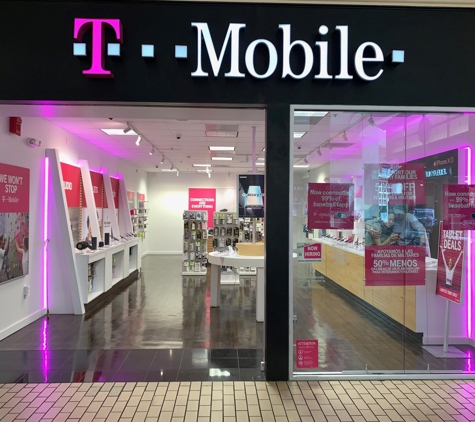 Metro by T-Mobile - Baltimore, MD