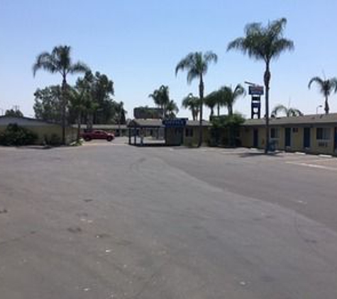 King's Inn Motel - Kingsburg, CA