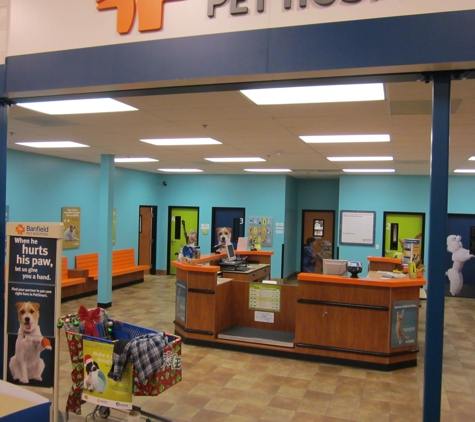 Banfield Pet Hospital - Colorado Springs, CO