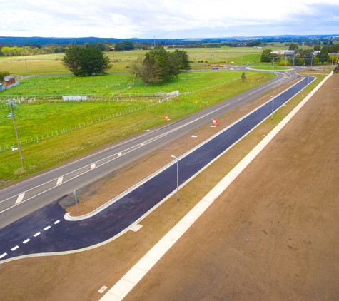 Wayne Horne Earthmoving Pty Ltd - Wendouree, VIC. Our projects deliver the highest quality of finish including landscaping and topsoil reinstatement.