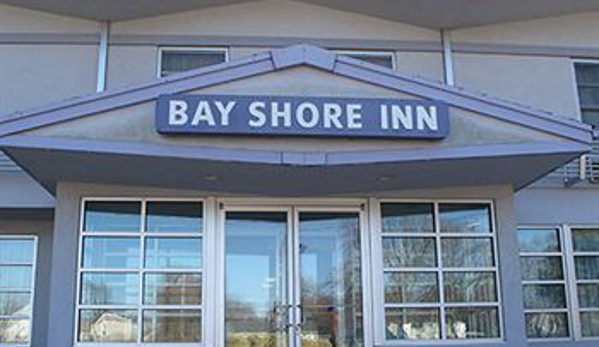 Bay Shore Inn - Bay Shore, NY