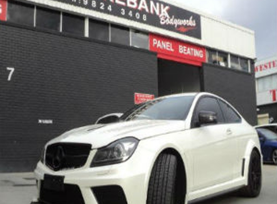 Moorebank Bodyworks - Moorebank, NSW