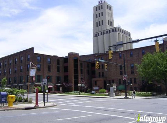 Quaker Square Residence Hall - Akron, OH