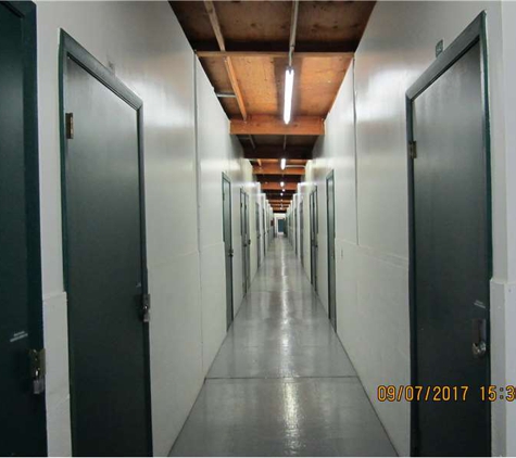 Extra Space Storage - Cypress, CA