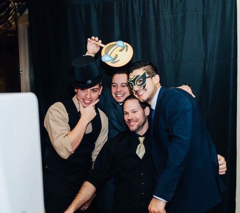 One Plug Entertainment - Brookfield, CT. Photo Booth Fun