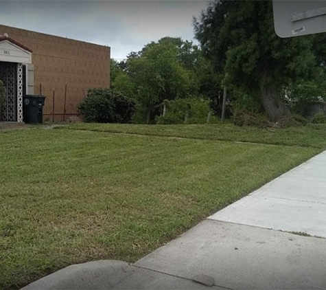 Shoreline Lawn and Garden