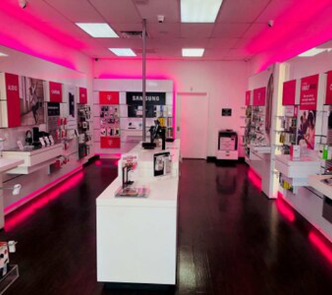 T-Mobile - Miami, FL