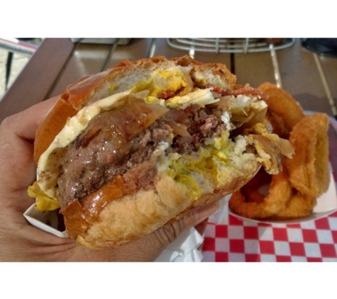 Corner Burger - Lawndale, CA