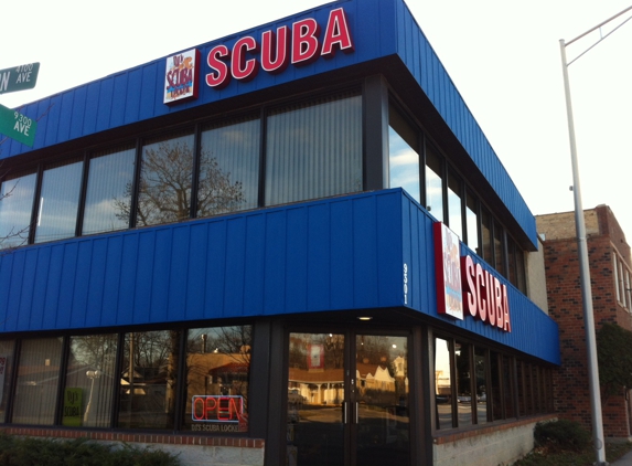 D Js Scuba Locker Inc - Brookfield, IL