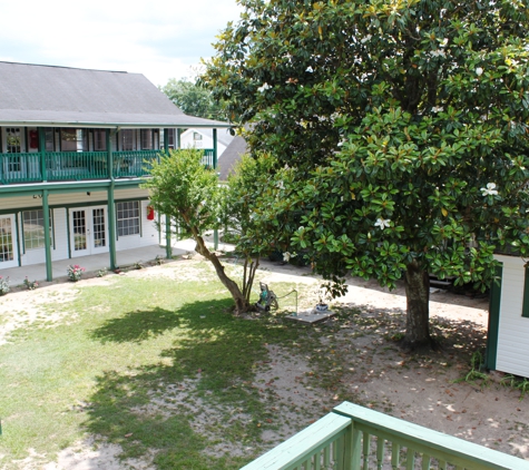 Green Garden Apartments - Crestview, FL