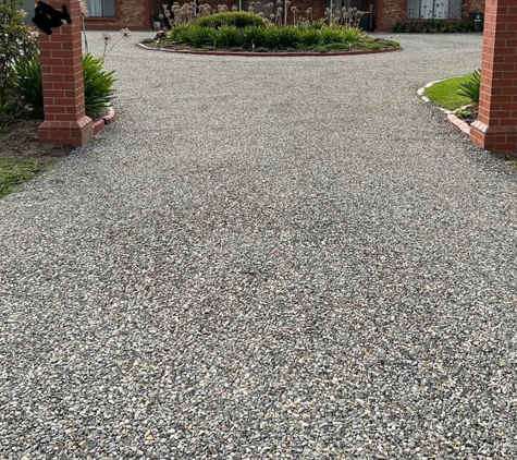Guru's Bobcat & Truck Hire - Goolwa, SA