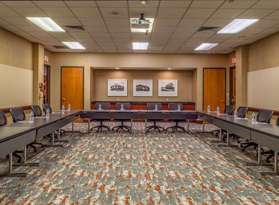 DoubleTree by Hilton Hotel St. Louis - Chesterfield - Chesterfield, MO