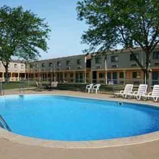 Days Inn by Wyndham Bowling Green - Bowling Green, OH