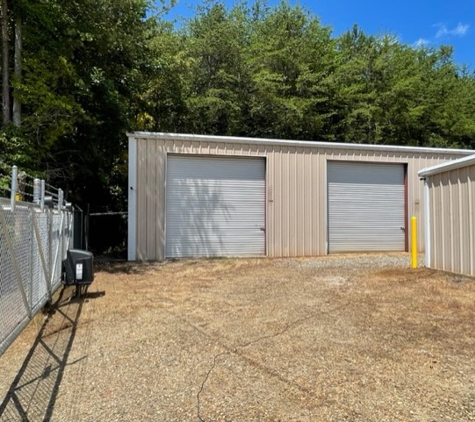 Store In Place - Weaverville, NC