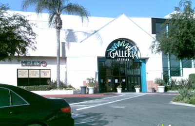 Galleria At Tyler in Riverside, CA