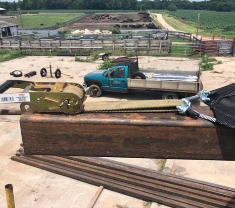 Lyon Welding - Clarence, IA