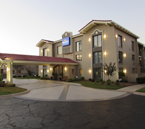 Baymont Inn & Suites - Tallahassee, FL