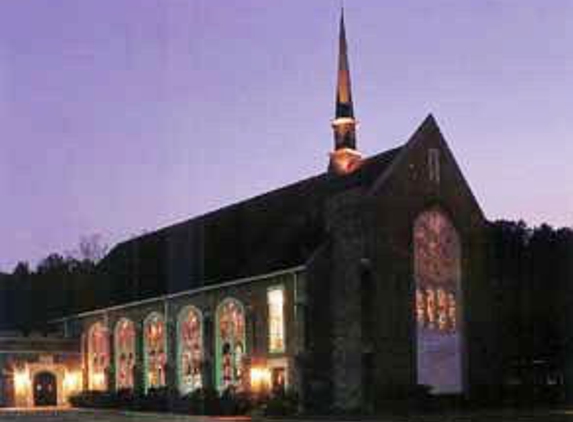 Mountain Brook Presbyterian Church - Birmingham, AL. MBPCUSA at night