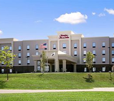 Hampton Inn & Suites Mansfield - Mansfield, PA