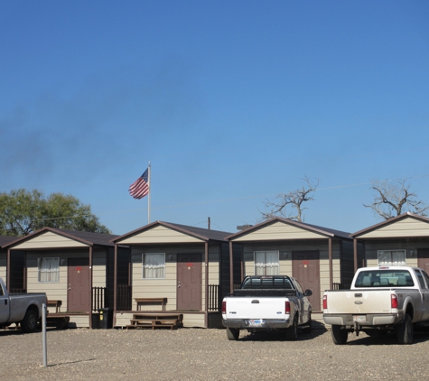 TILDEN COUNTRY INN - Tilden, TX