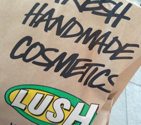 Lush Cosmetics St. Johns Town Center - Jacksonville, FL