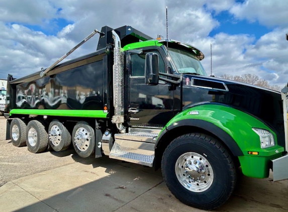 Scott's Heavy Truck & Trailer Repair - Schofield, WI