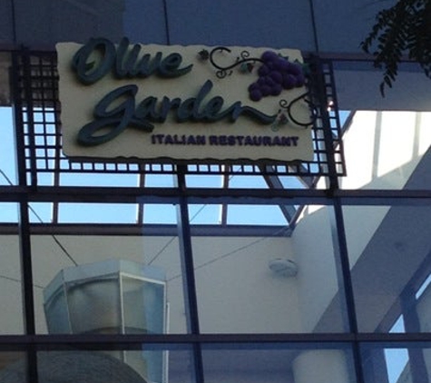 Olive Garden Italian Restaurant - Glendale, CA