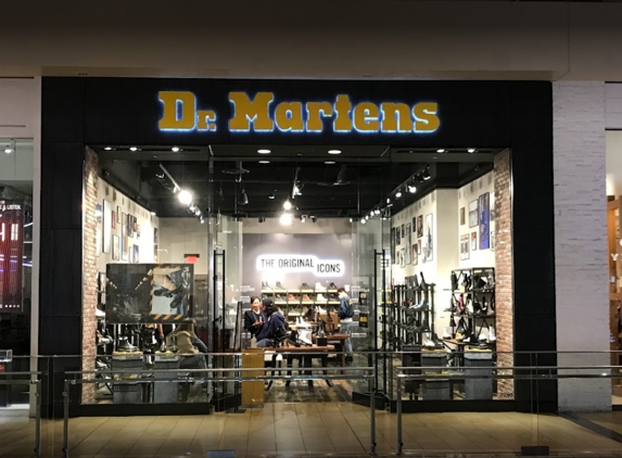 Dr. Martens Houston Galleria - Houston, TX