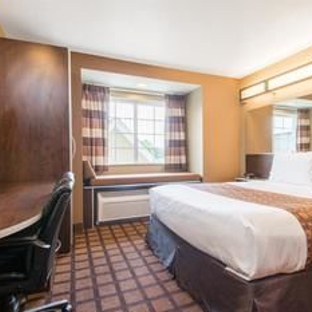 Microtel Inn & Suites by Wyndham Montgomery - Montgomery, AL