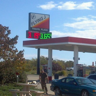 Flying J Travel Center - Sullivan, MO