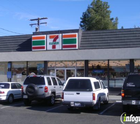 7-Eleven - Canyon Country, CA