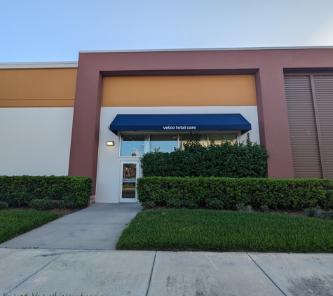 Vetco Total Care Animal Hospital - Orlando, FL