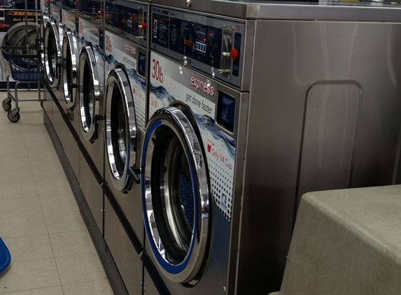 Shiloh Quick Wash Laundromat - Dayton, OH