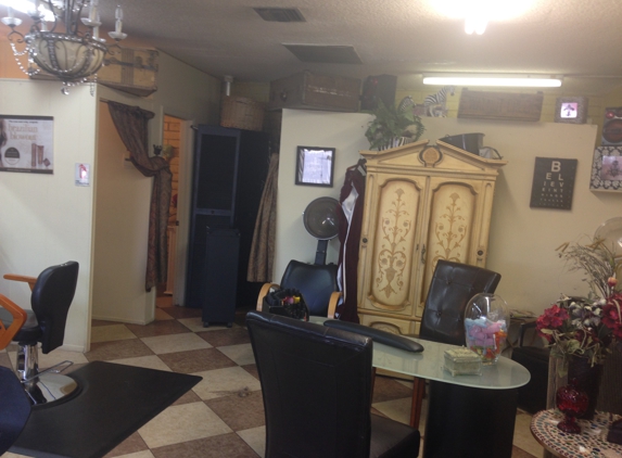 hair i am salon studio - Youngtown, AZ