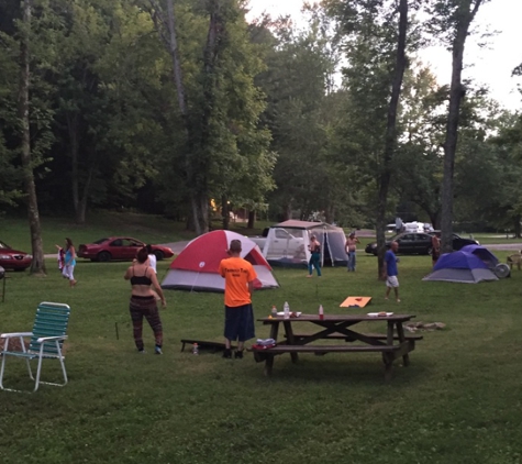 Spring Creek Camp Ground - Clarksville, TN