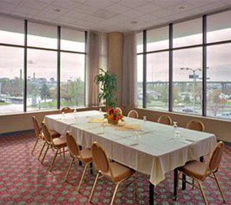 Best Western Plus Hotel & Conference Center - Baltimore, MD