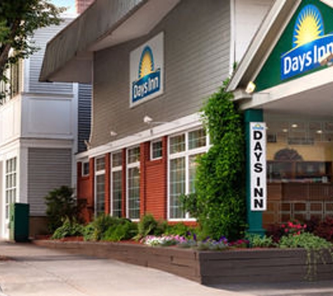 Days Inn - Dover, NH