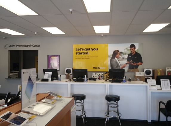 Sprint Store by Wireless Lifestyle - Concord, CA