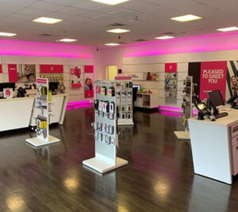 T-Mobile Authorized Retailer - Houston, TX