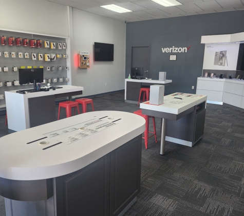 Verizon - Geneva, OH