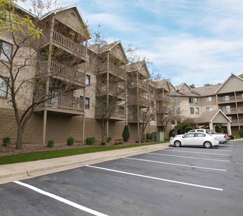 Woodridge Apartments - Rochester, MN